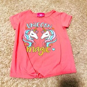 🌻 Unicorn Tee- Size 5/6